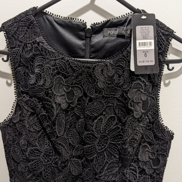 Forever New Size 6 - Picture 2 of 3